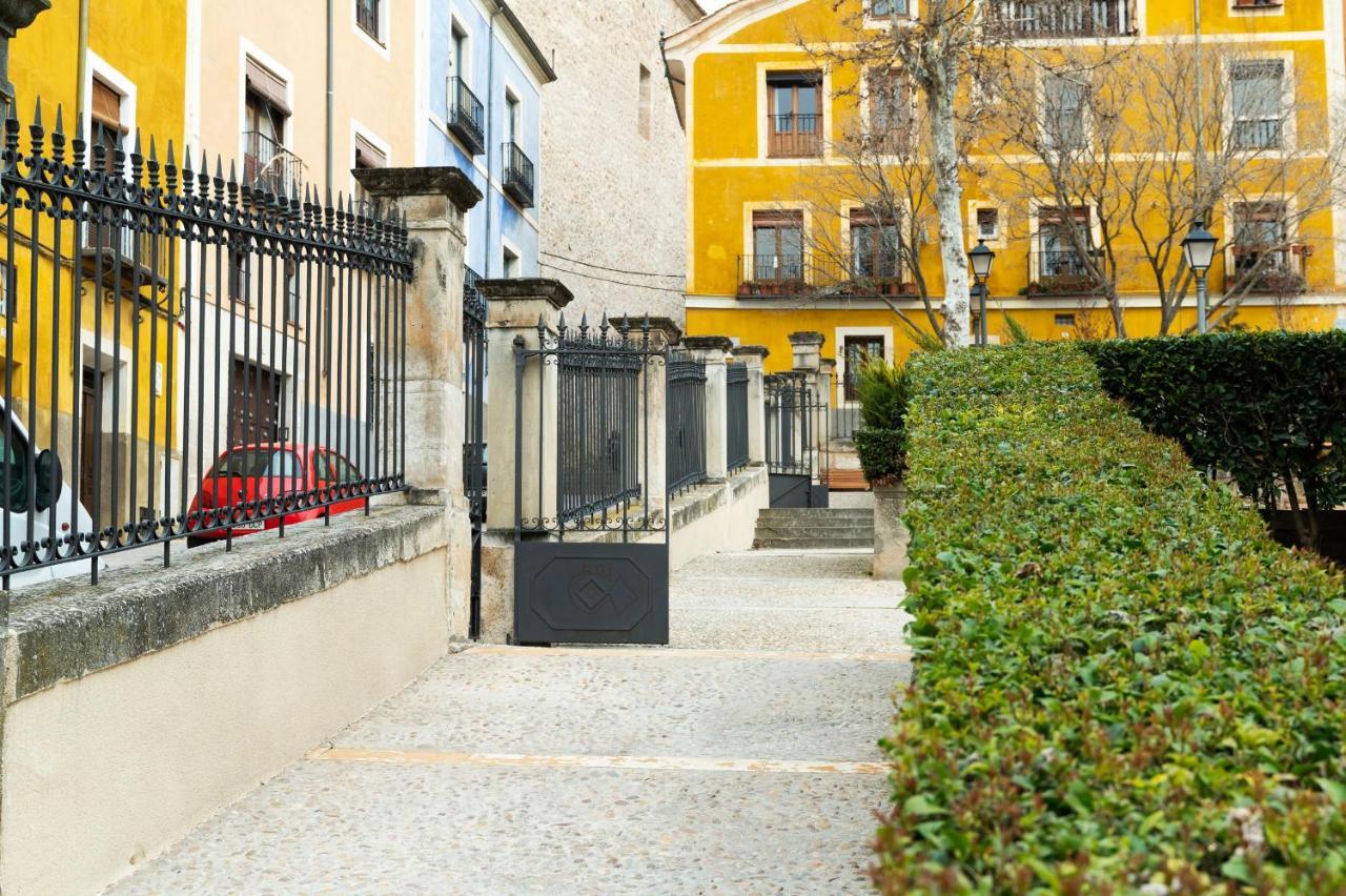 La Puerta Del Salvador Apartamento Casco Historico クエンカ エクステリア 写真
